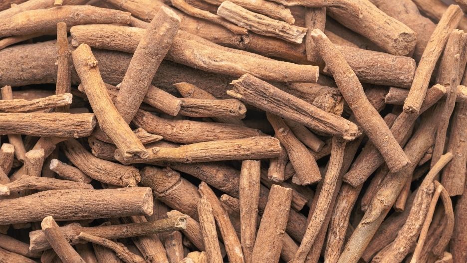 Close-up photo of dried ashwagandha roots.